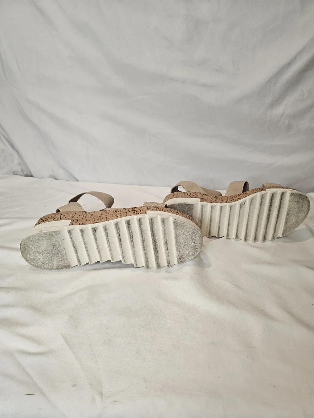 Steve Madden Neutral Beige Elastic Strap Platform Sandals - Picture 3 of 4
